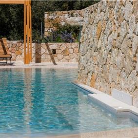 3 bedroom villa with pool & sea views, Makrades, sleeps 6